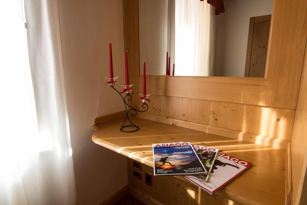 Hotel Alpi - 아지아고 외부 사진