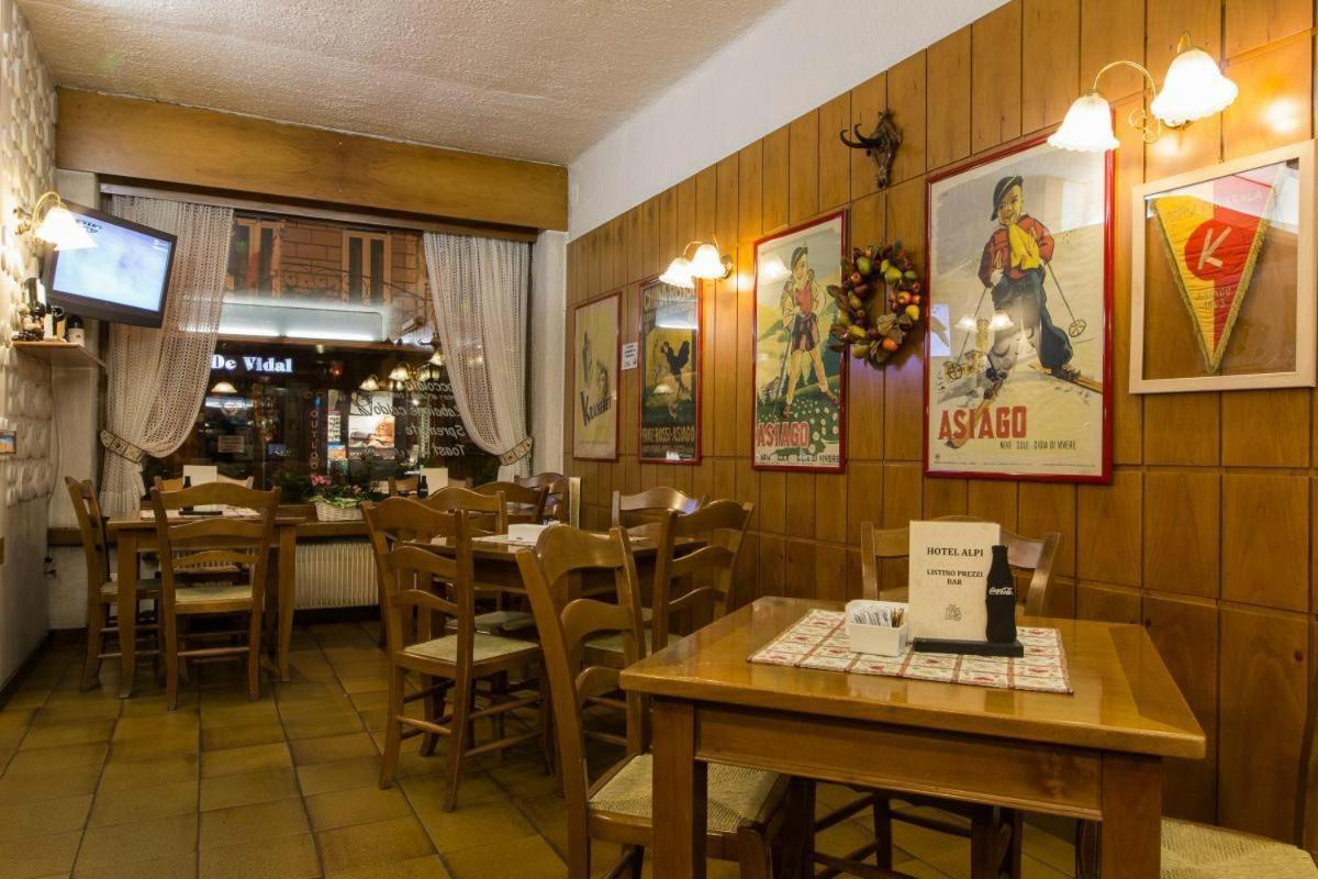 Hotel Alpi - 아지아고 외부 사진
